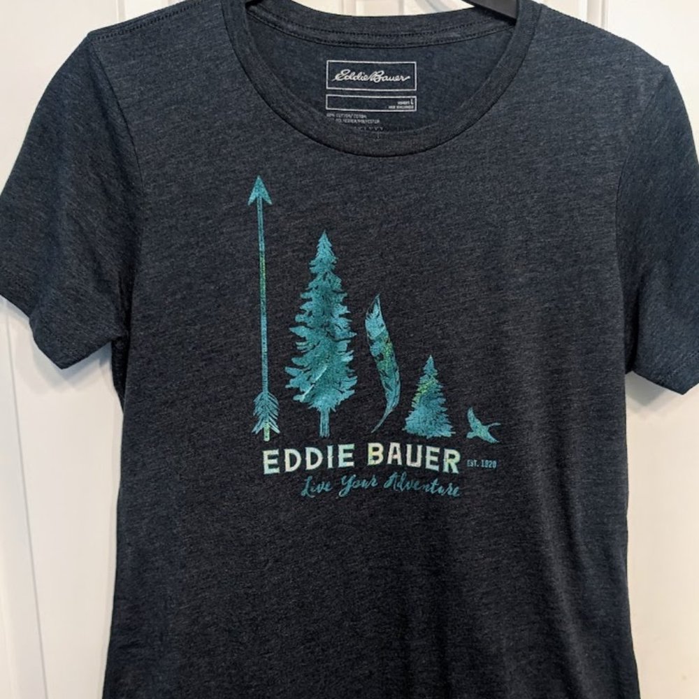 Eddie Bauer Women's Tee Size L - preowned